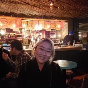 Meet your Posher, Kim